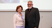 Prof. Dr. Nina Babel, Leiterin der Immundefektambulanz und des Centrums für Translationale Medizin der Medizinischen I des Marien Hospital Herne (l.) und weitere Experten informierten über Immundefekte.