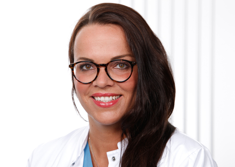 Dr. Sarah Grothe