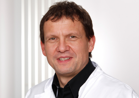 Prof. Dr. Dirk Strumberg